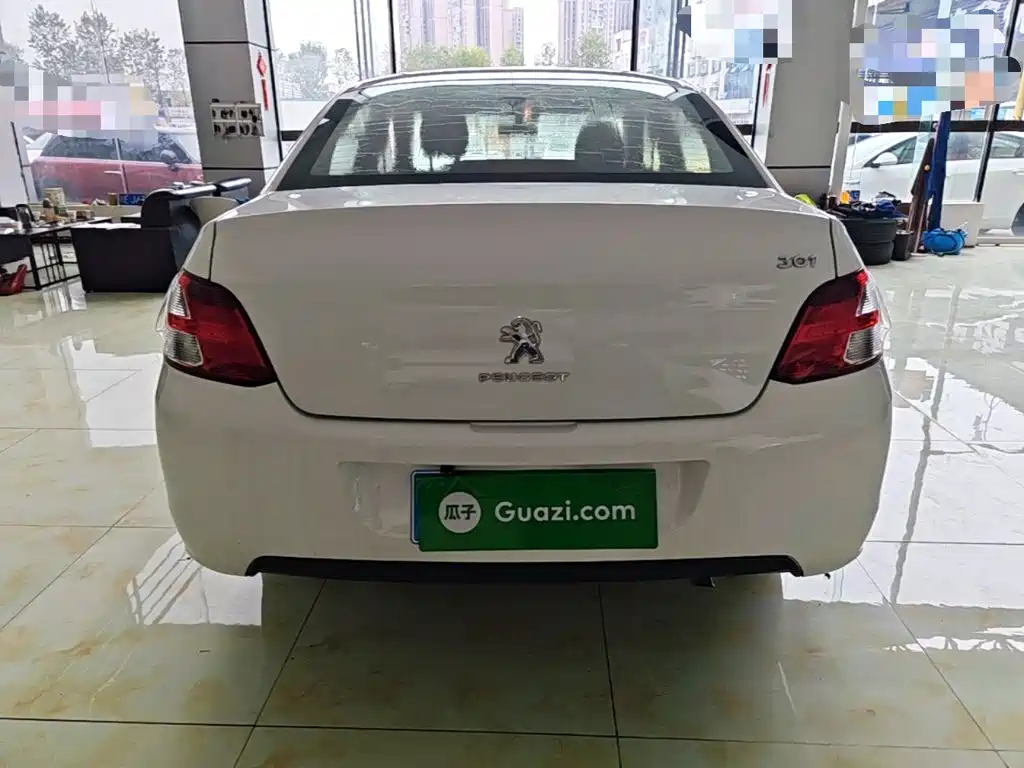 Peugeot 301 2017 2016 1.6L Auto Comfort Edition