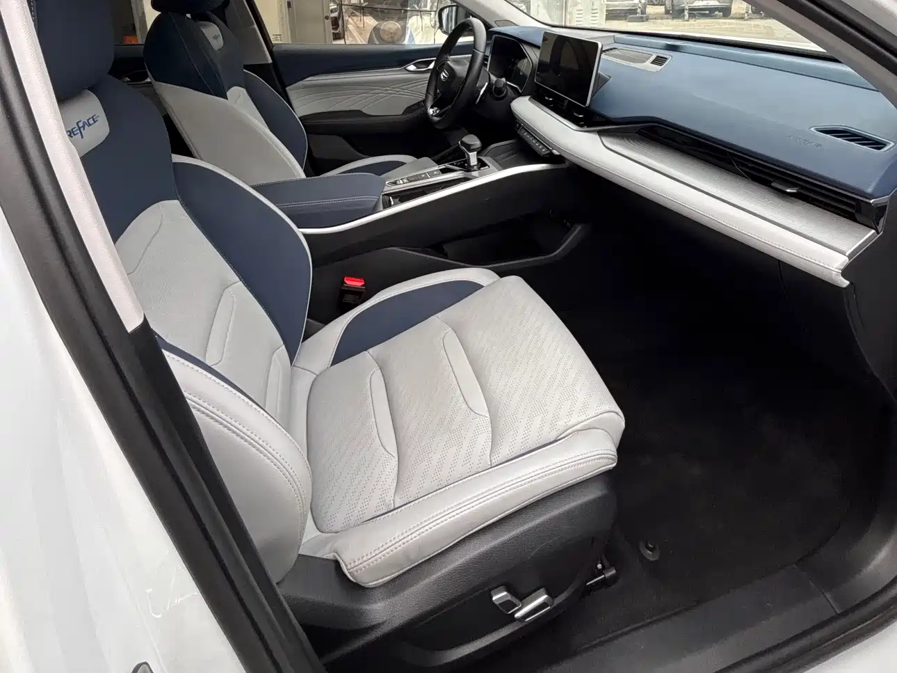 GEELY AUTOMOBILE XINGRUI