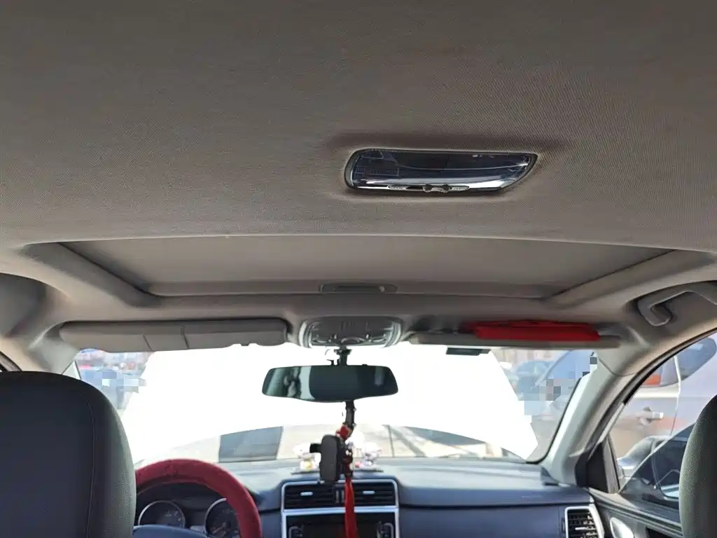 Haval M6 2019 1.5T Manual 2WD Elite Type China V фото 9