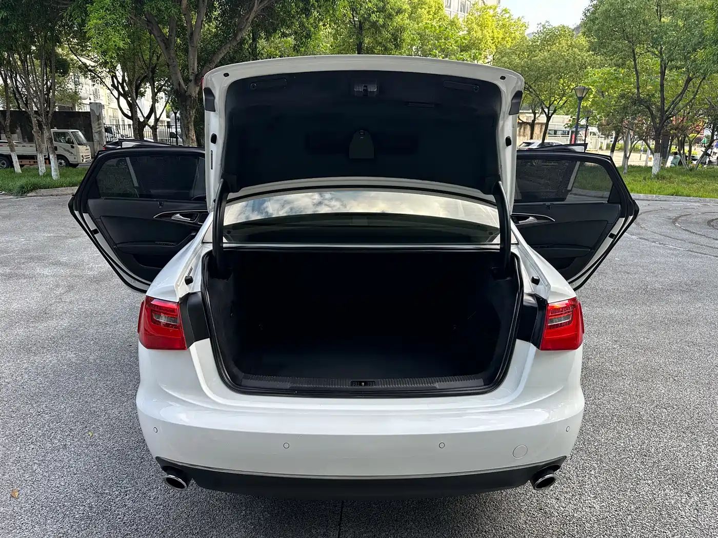 Audi A6L 2014 30 FSI Comfort фото 10