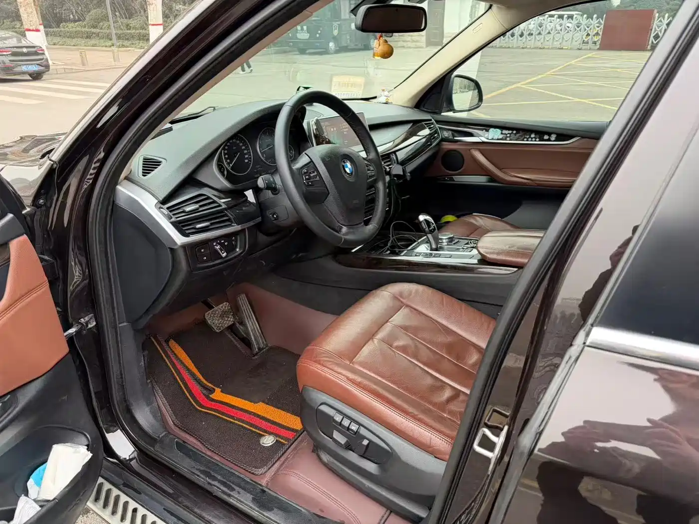 BMW X5 (Import) 2015 xDrive28i фото 3