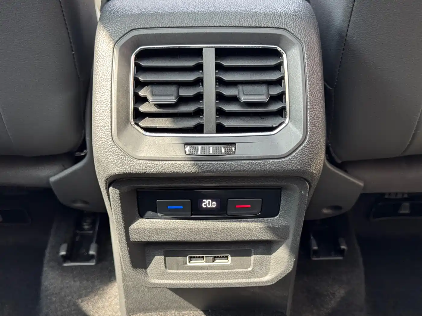 Volkswagen Tiguan L 2017 330TSI Automatic 2WD Flagship Edition фото 20