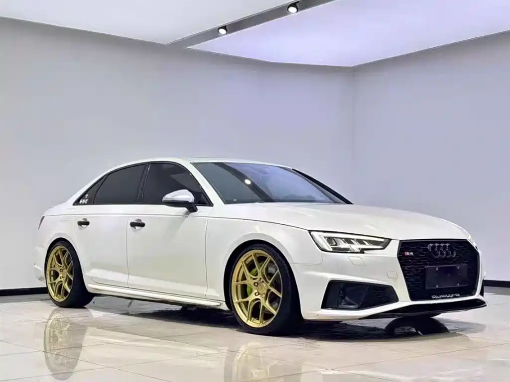 Audi A4L 2017 40 TFSI Progressive фото 3