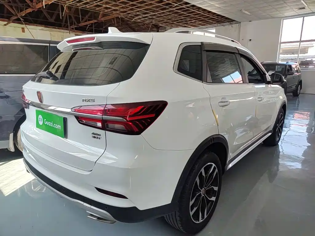 Roewe RX5 2016 2016 30T 4WD Automatic Internet Premium Edition