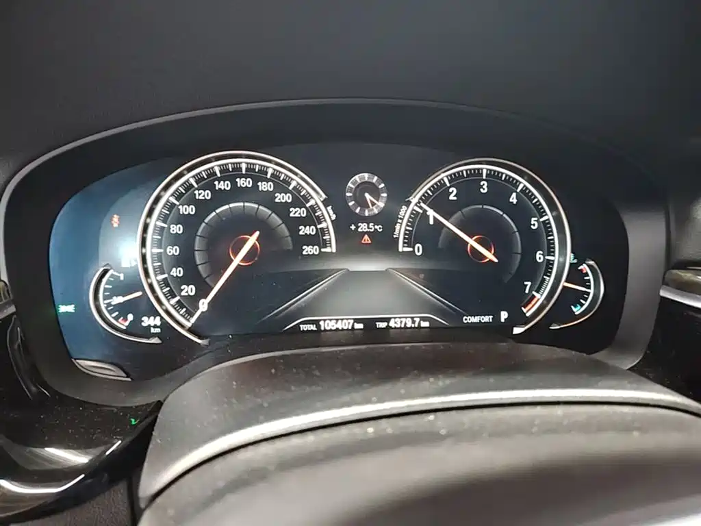 BMW 6 Series GT 2018 630i M Sport Package фото 12