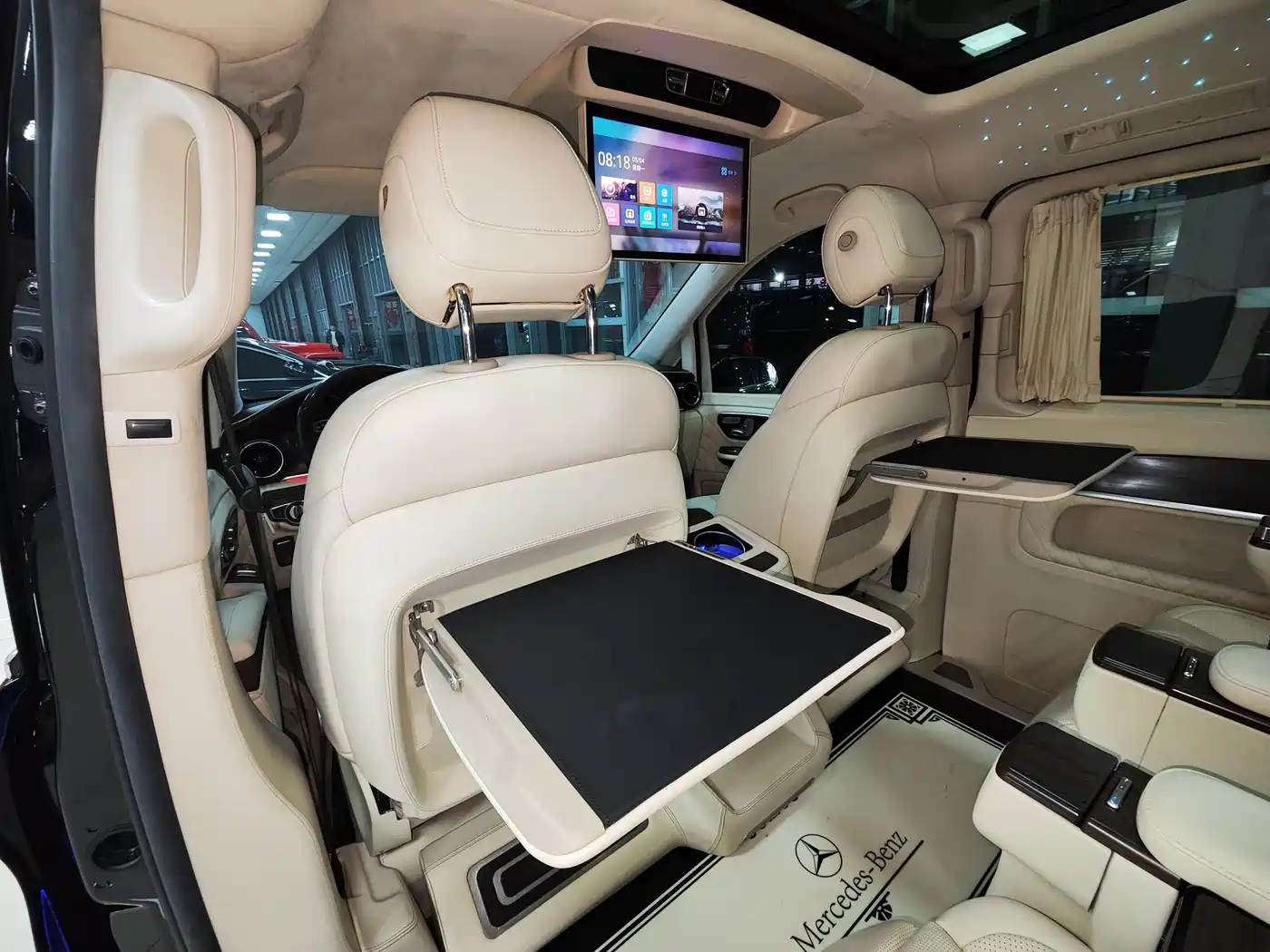 Mercedes-Benz V-Class 2021 V 260 Pilot Edition фото 27