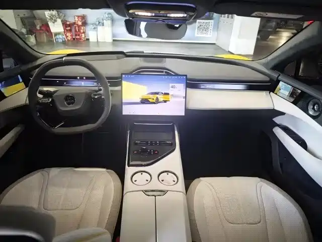 Lotus Cars EMEYA Blossom 2025 2025 600 Luxury