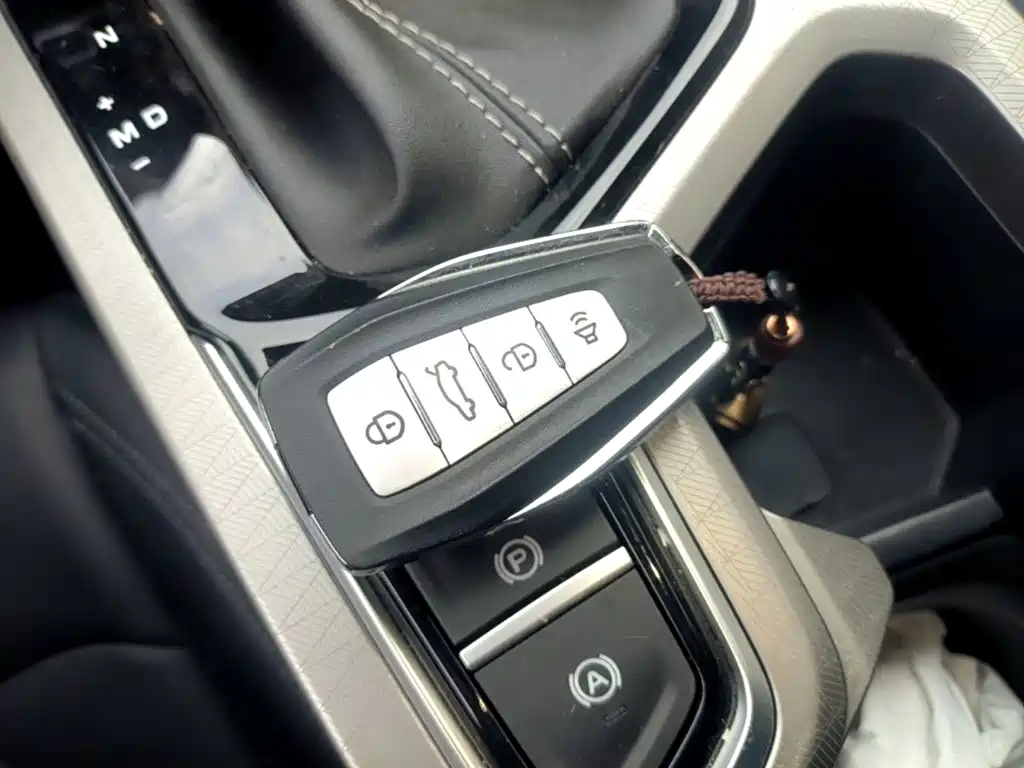 Geely Emgrand 2025 2025 4th Gen 1.5L CVT Premium