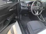 Photo 16 - Chevrolet Cavalier