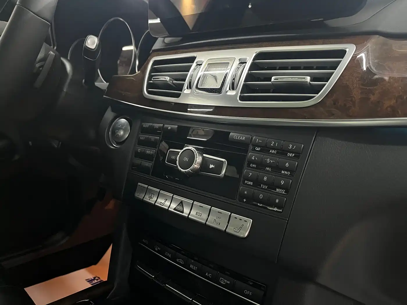Mercedes-Benz E-Class 2015 E 320 L Sport Luxury фото 13
