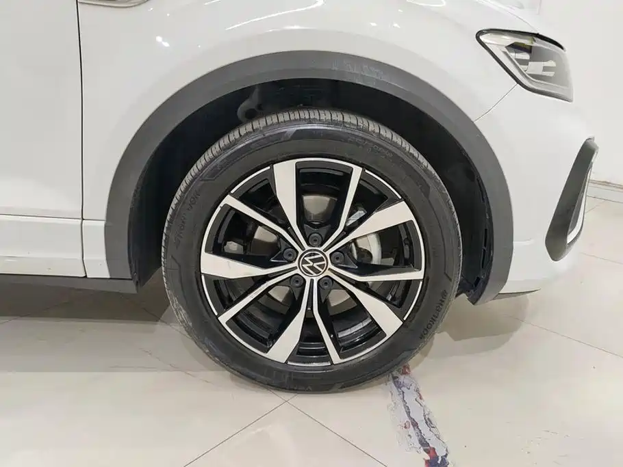 Volkswagen T-ROC 2023 2023 300TSI DSG 2WD Dawn Edition