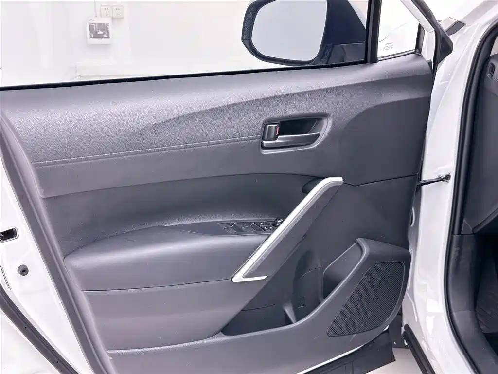 TOYOTA COROLLA SHARP AMPLIFIER