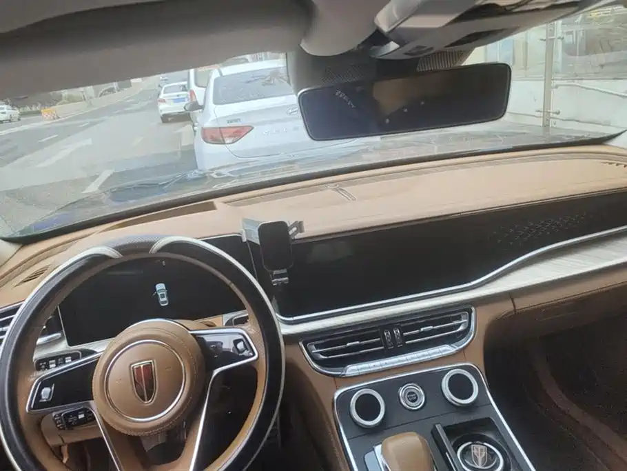 Hongqi H9 2020 2.0T Smart Connection Qi Chang Edition фото 12