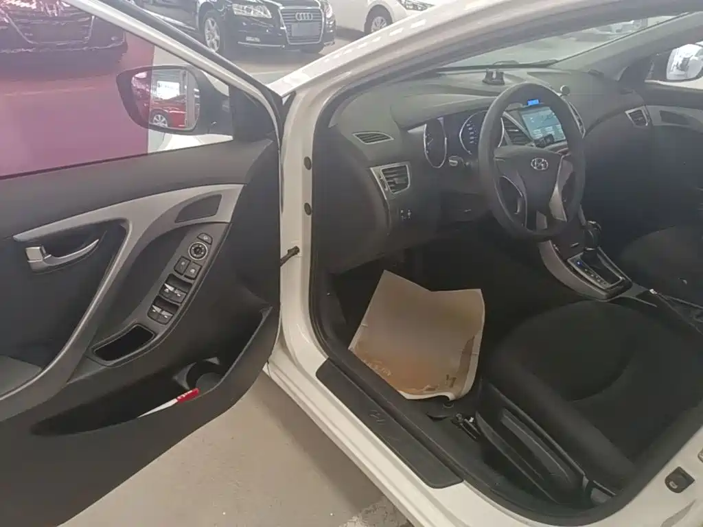 Hyundai Langdong 2014 2015 1.6L Auto Premium