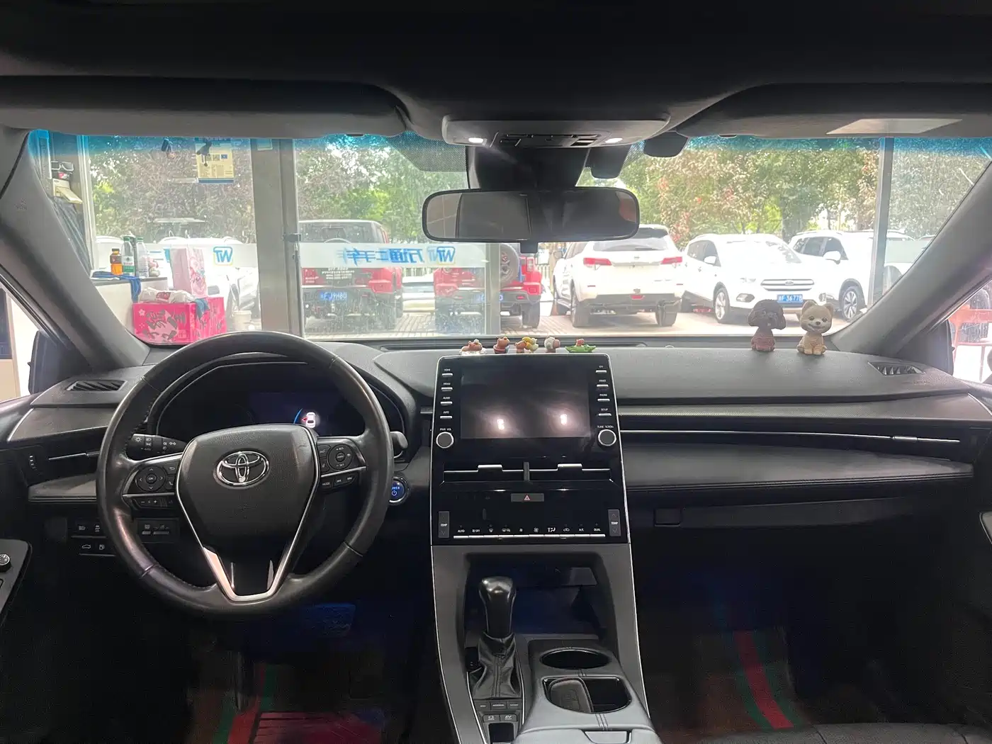 Toyota Avalon 2019 Hybrid 2.5L Luxury Edition China VI фото 7
