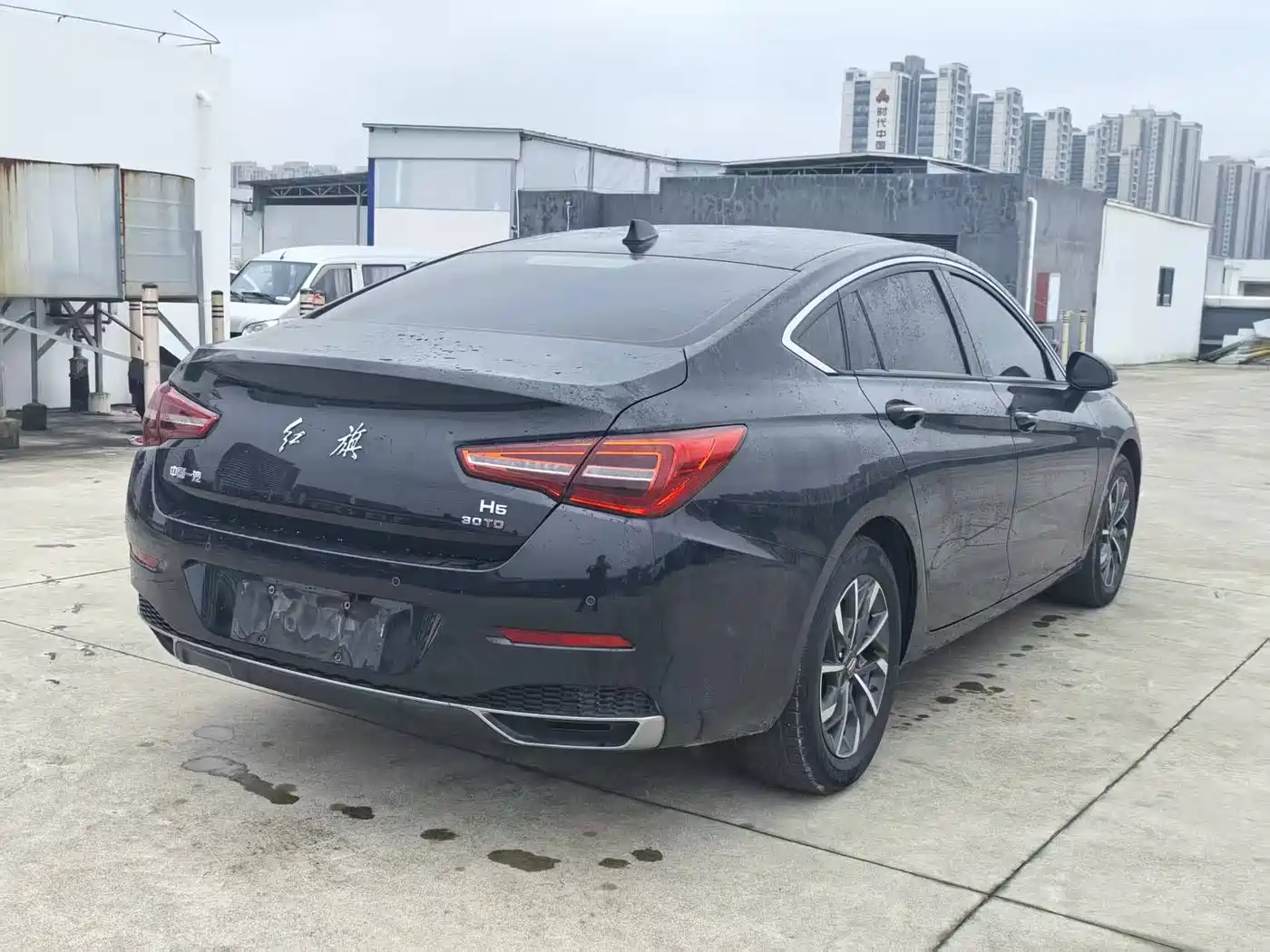 Hongqi H5 2020 1.5T DCT Qi Rhythm Edition фото 15