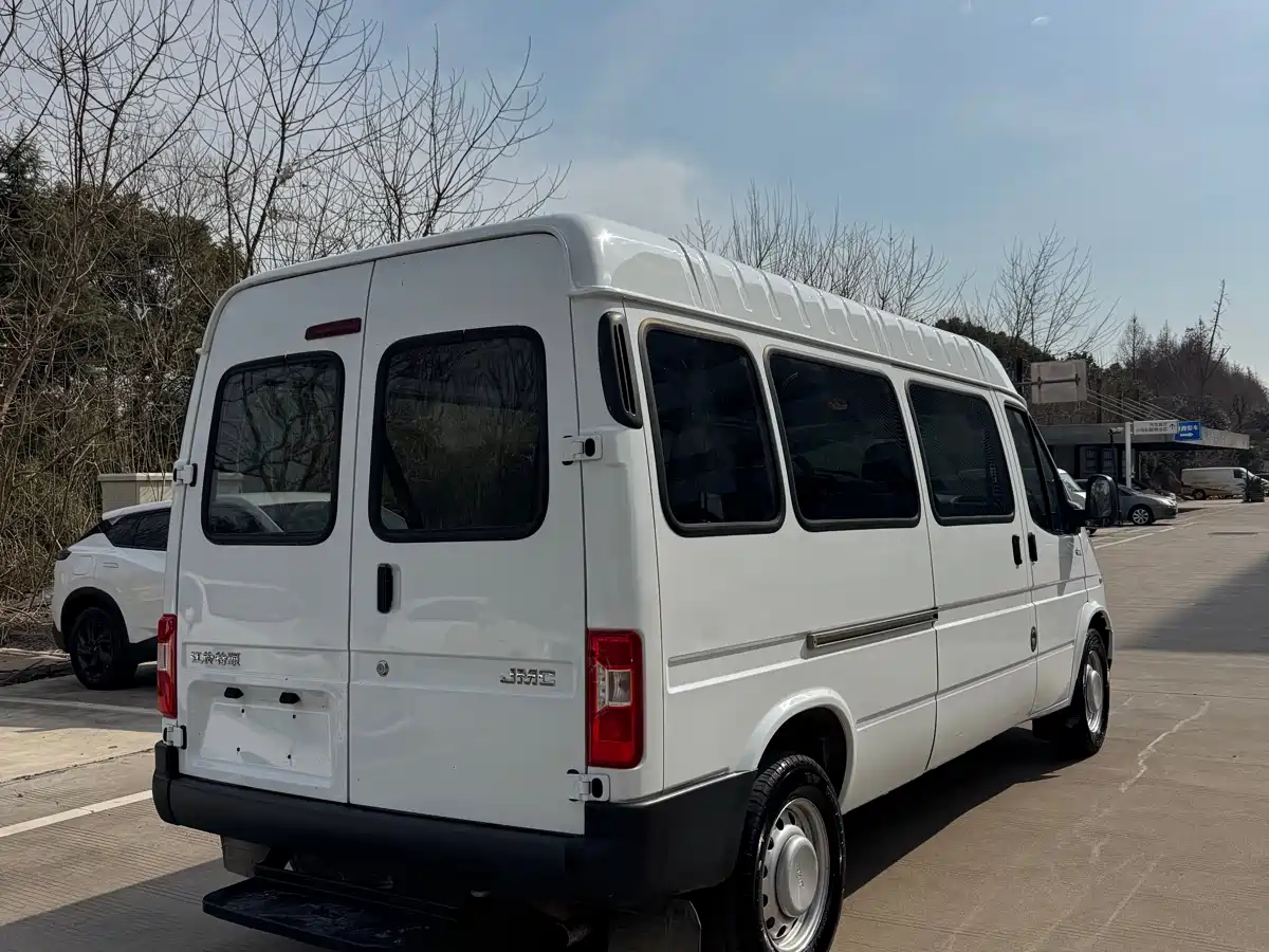 Jiangling Tesun 2022 2021 Model 2.8T Space King Standard Edition Long Wheelbase Medium-High Roof Single Rear Tire-Step 6-Seater Diesel China VI JX493
