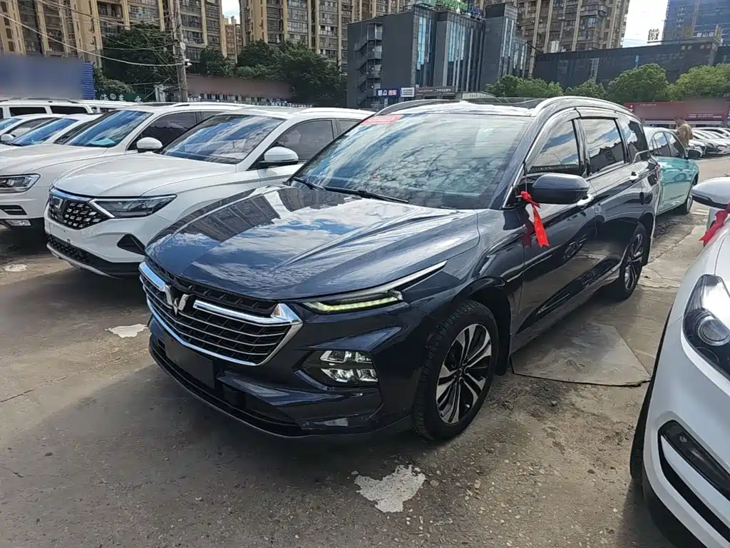 Wuling Motors Wuling Victory 2021 2020 1.5T CVT Flagship