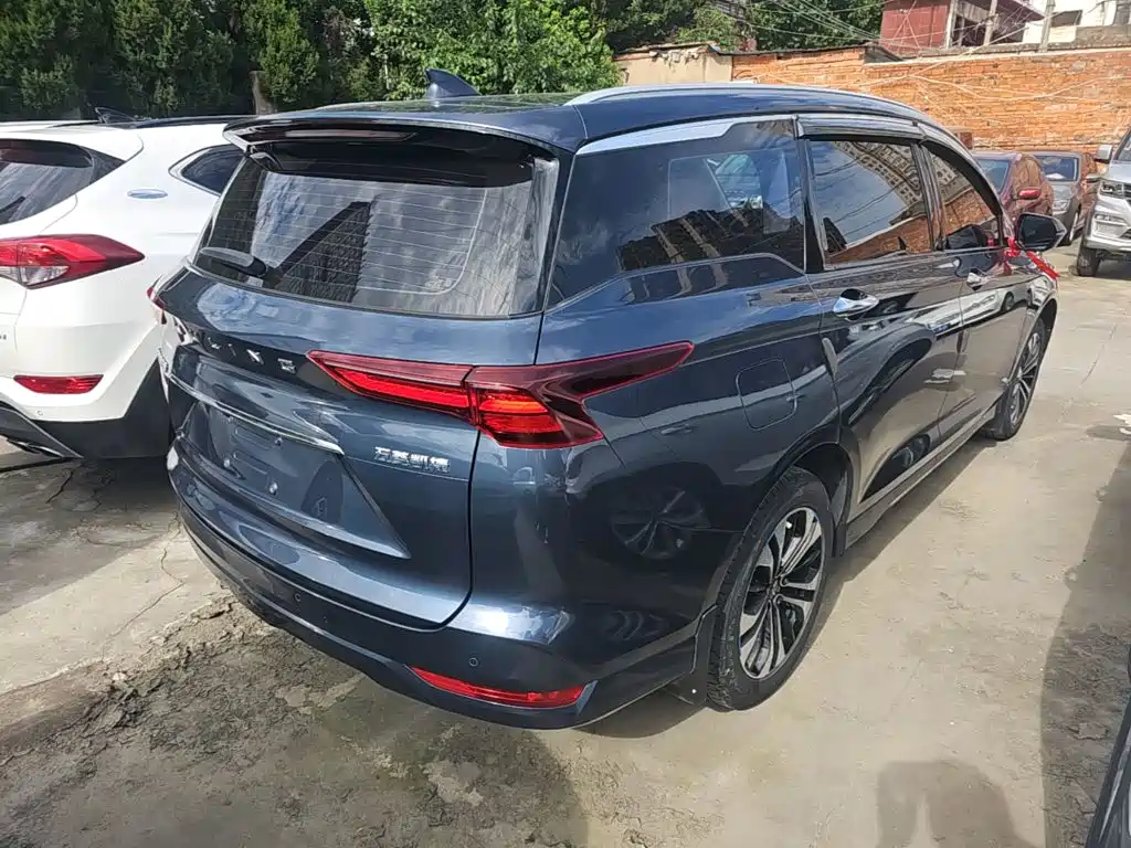 Wuling Motors Wuling Victory 2021 2020 1.5T CVT Flagship