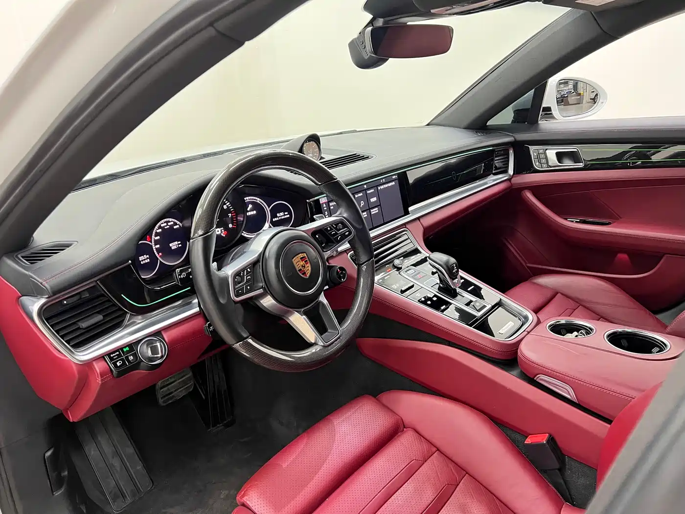 Porsche Panamera 2017 Panamera 3.0T фото 17