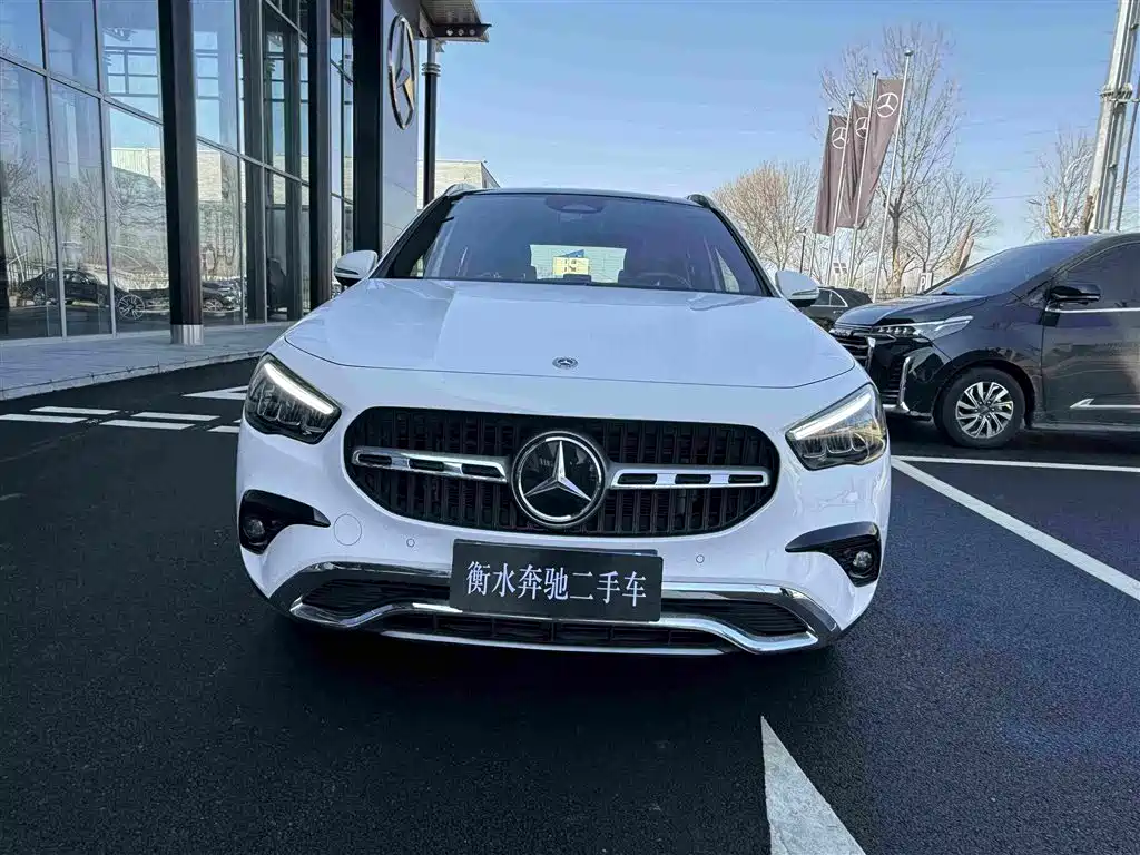 Mercedes-Benz GLA 2024 2024 GLA 220