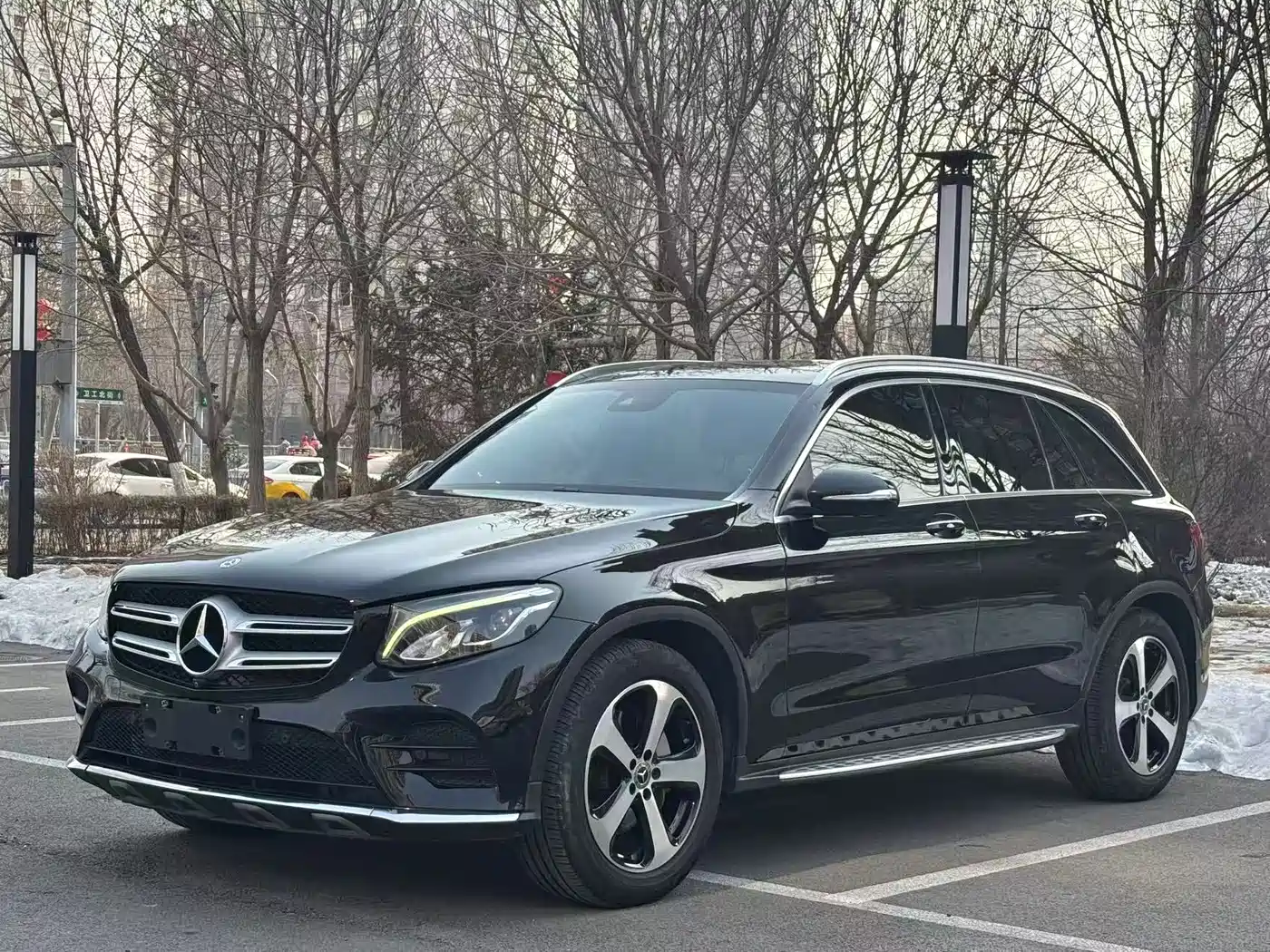 Mercedes-Benz GLC 2019 GLC 260 4MATIC Luxury