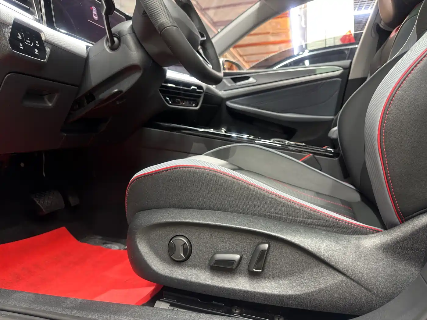 Volkswagen Lamando 2023 Lamando L 280TSI DSG Cool Edition фото 17