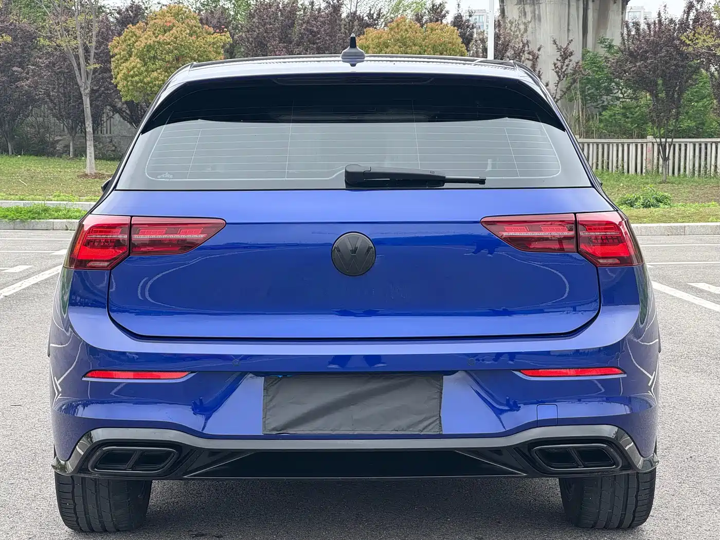 Volkswagen Golf 2023 280TSI DSG R-Line Lite фото 4