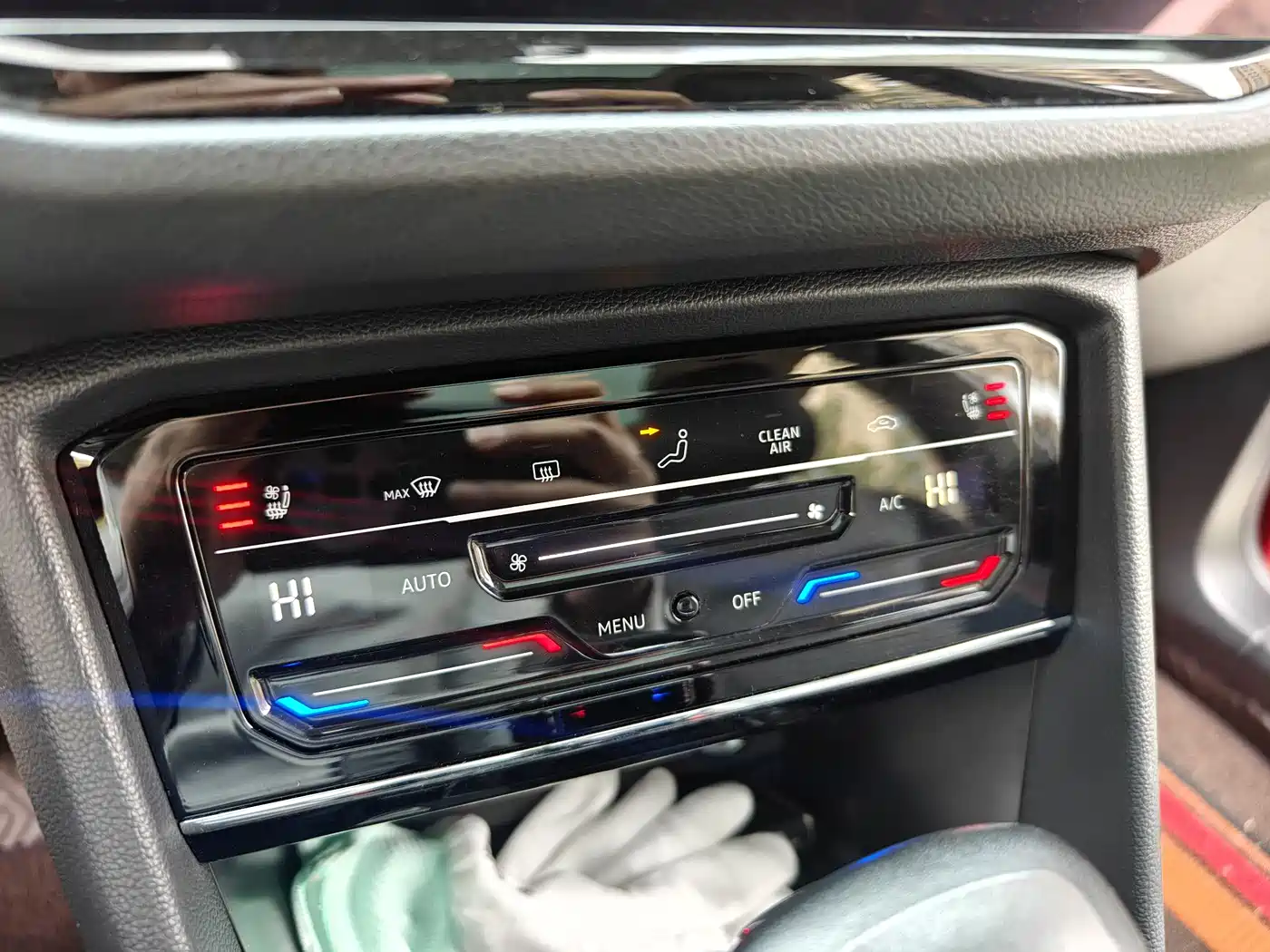 Volkswagen Tiguan X 2021 330TSI 2WD Prestige Flagship фото 21