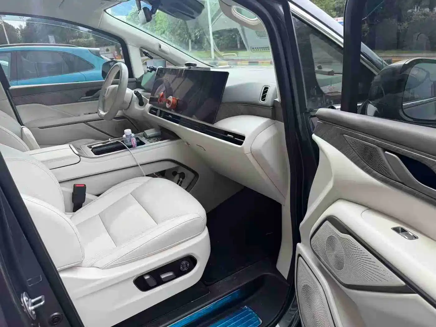 WEY Alpine 2025 2025 AWD Alpine 8