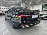 Photo 8 - Audi A6L