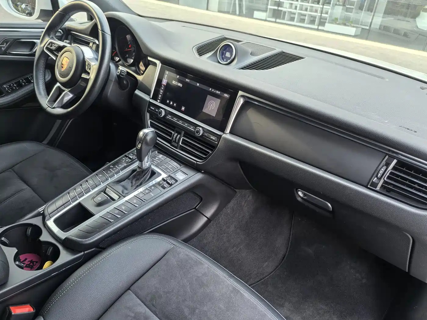 Porsche Macan 2018 Macan 2.0T фото 4