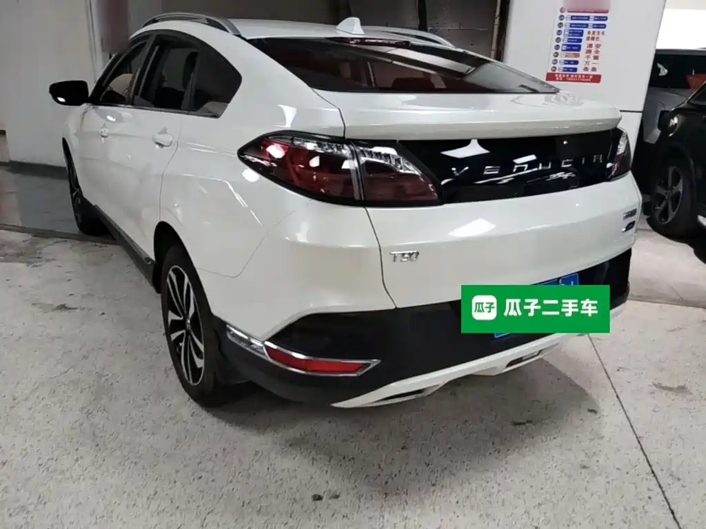 Venucia T90 2018 2018 2.0L CVT Smart Connection Intelligent Edition China V