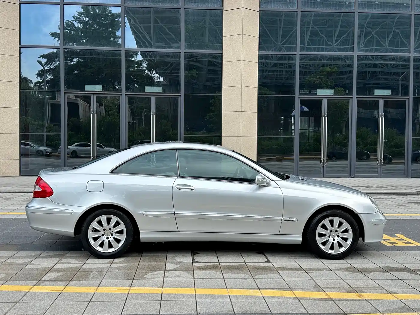 Mercedes-Benz CLK-Class 2005 2006 CLK 280 Coupe