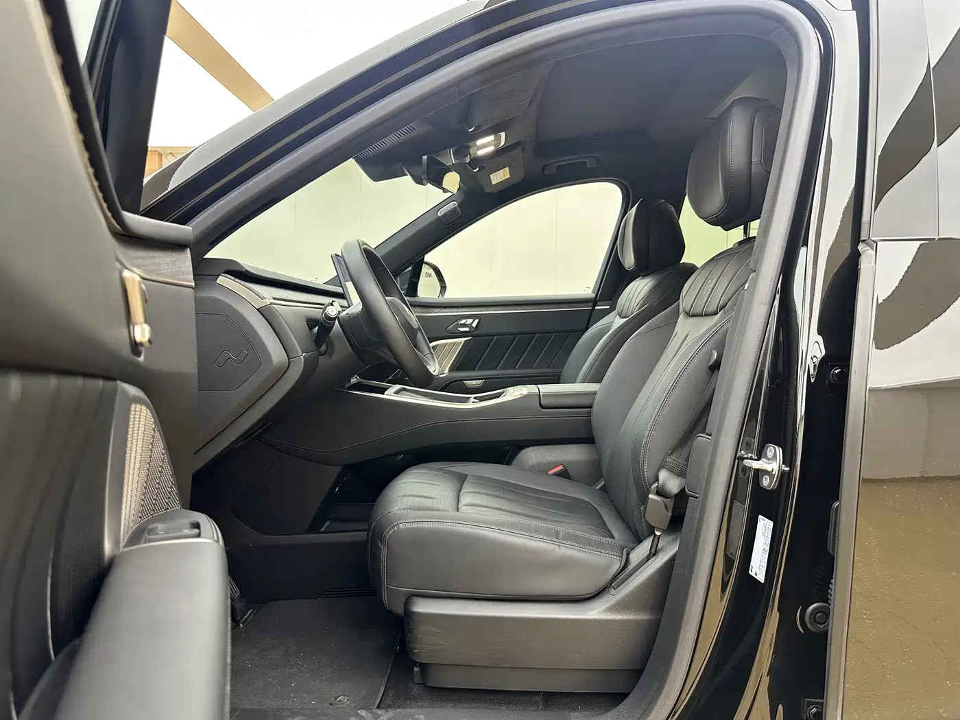 Ledao L90 2025 2025 AWD Base Model