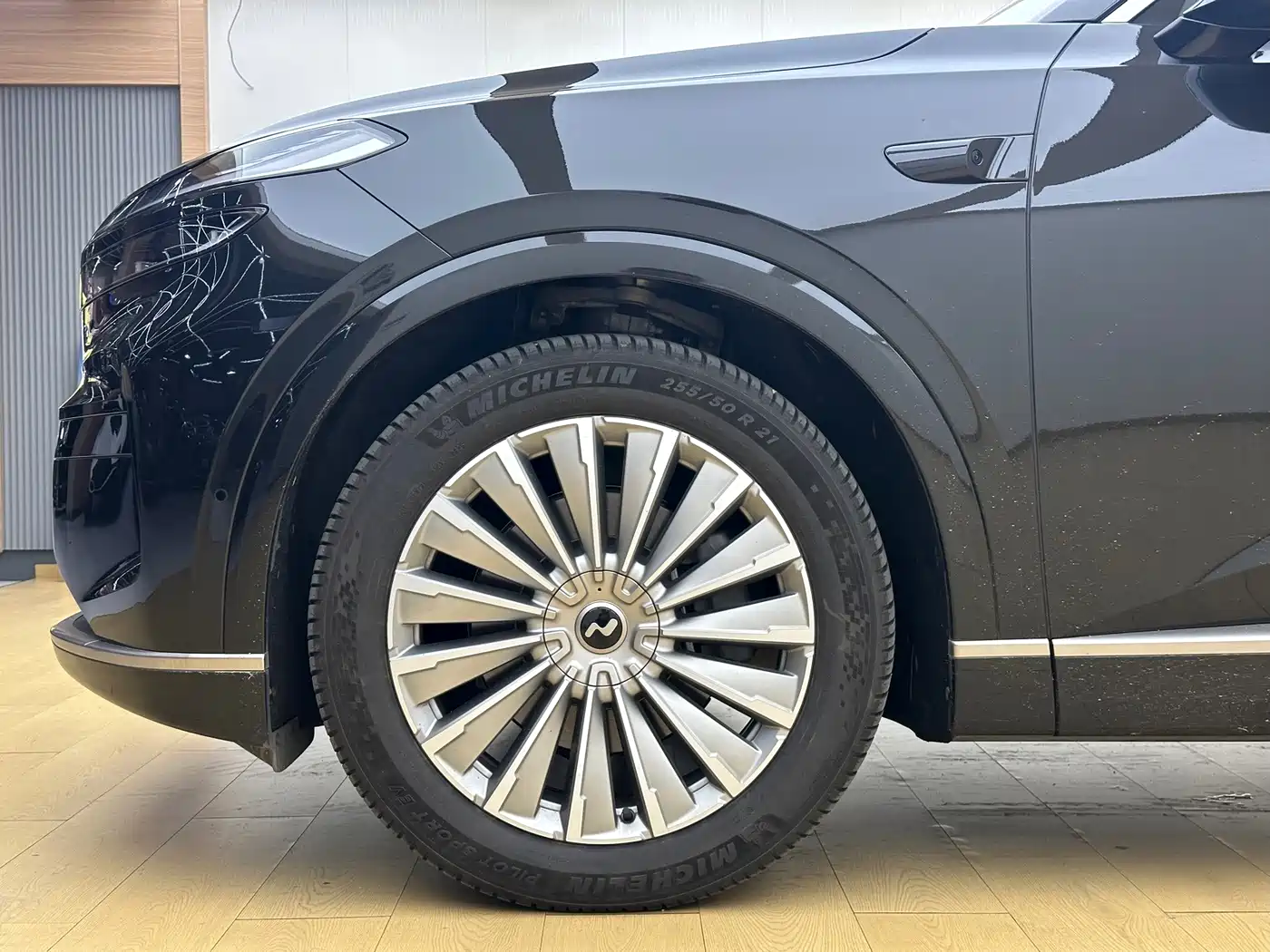Ledao L90 2025 2025 AWD Base Model