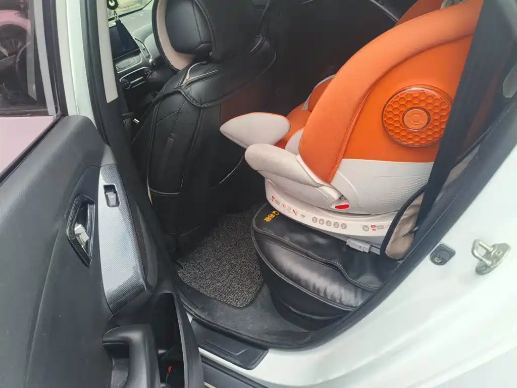 Hyundai Beijing Hyundai ix35 2015 2.0L Automatic 2WD Smart China V фото 15