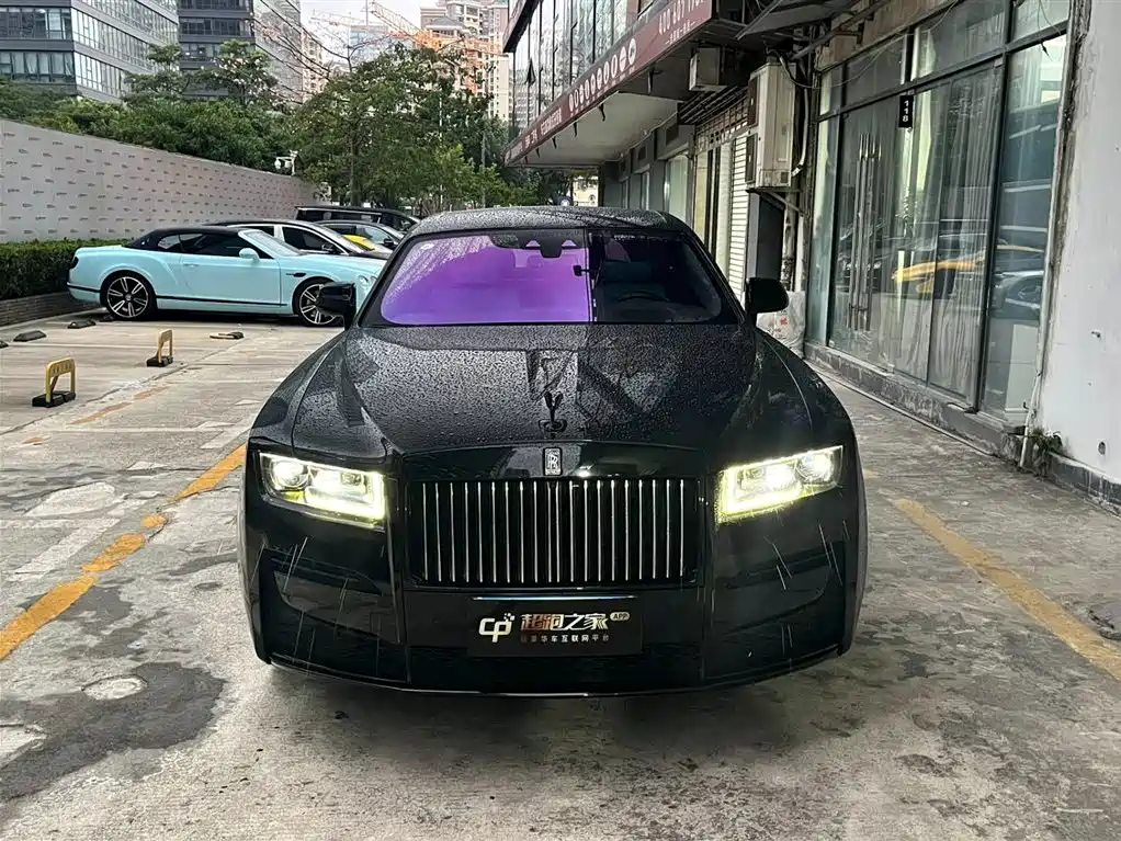 Rolls-Royce Ghost 2021 6.7T Standard Wheelbase фото 2