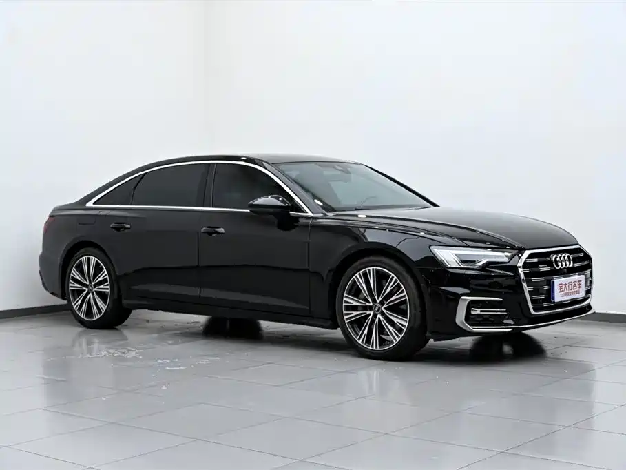Audi A6L 2024 55 TFSI quattro Exclusive Dynamic фото 4