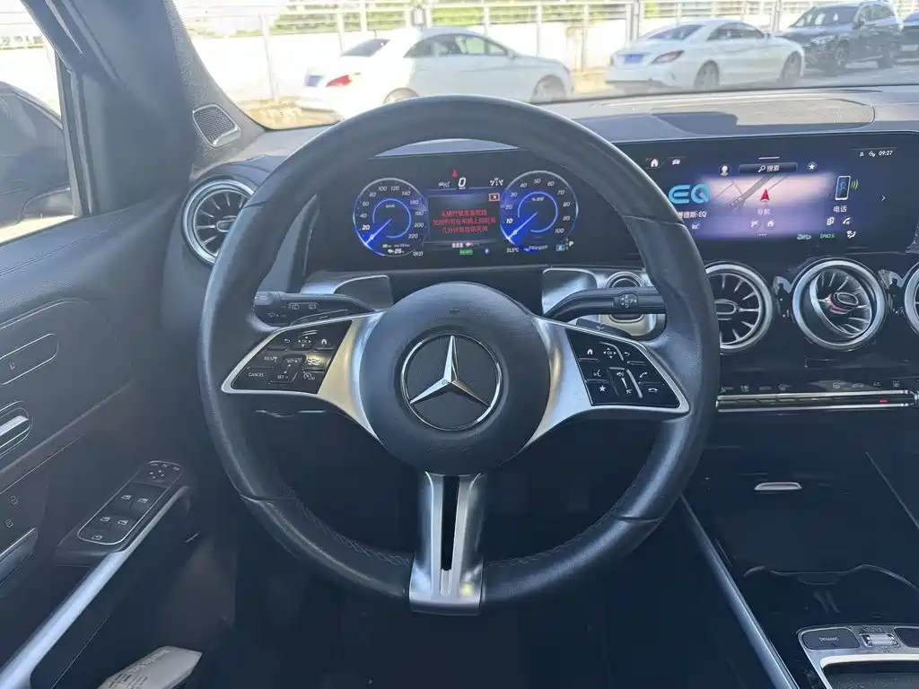 Mercedes-Benz EQB 2024 2025 EQB 260