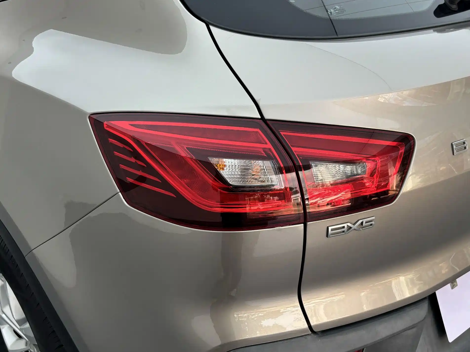 Фото 6 - Borgward BX5