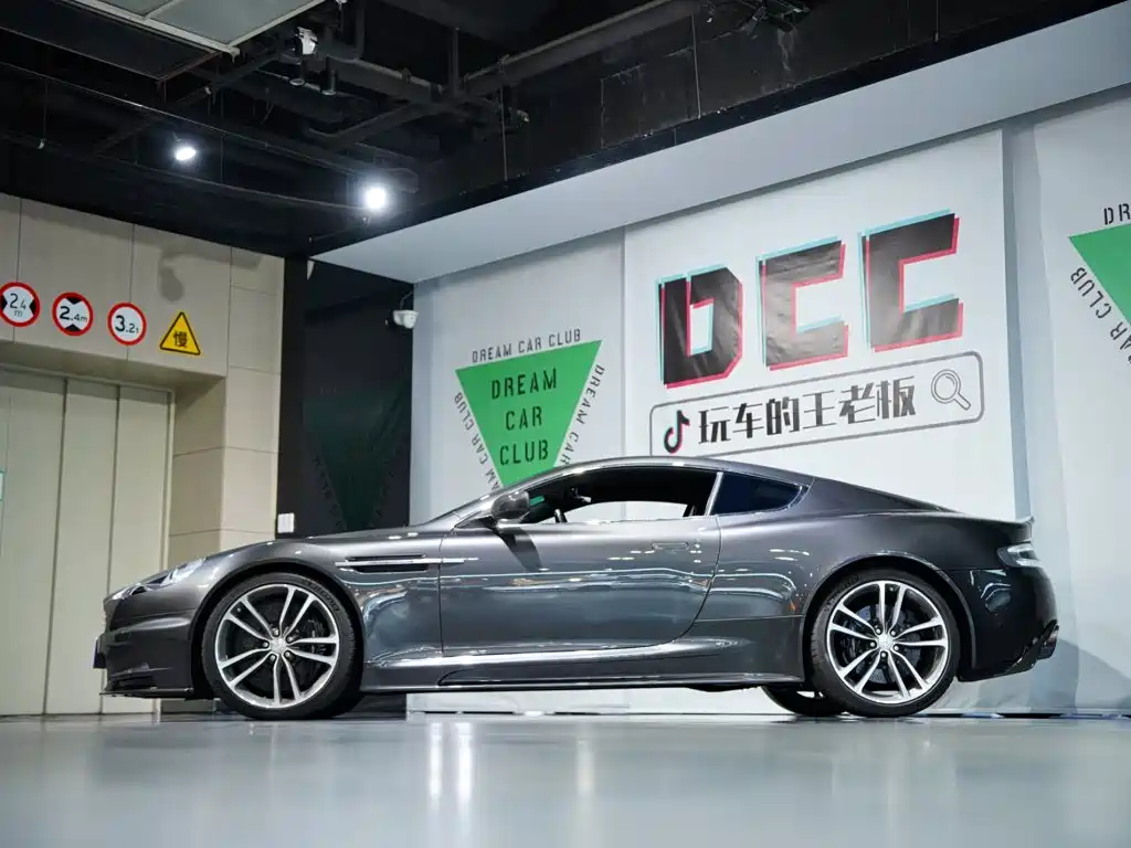 Aston Martin DBS 2010 2009 6.0 Touchtronic Coupe