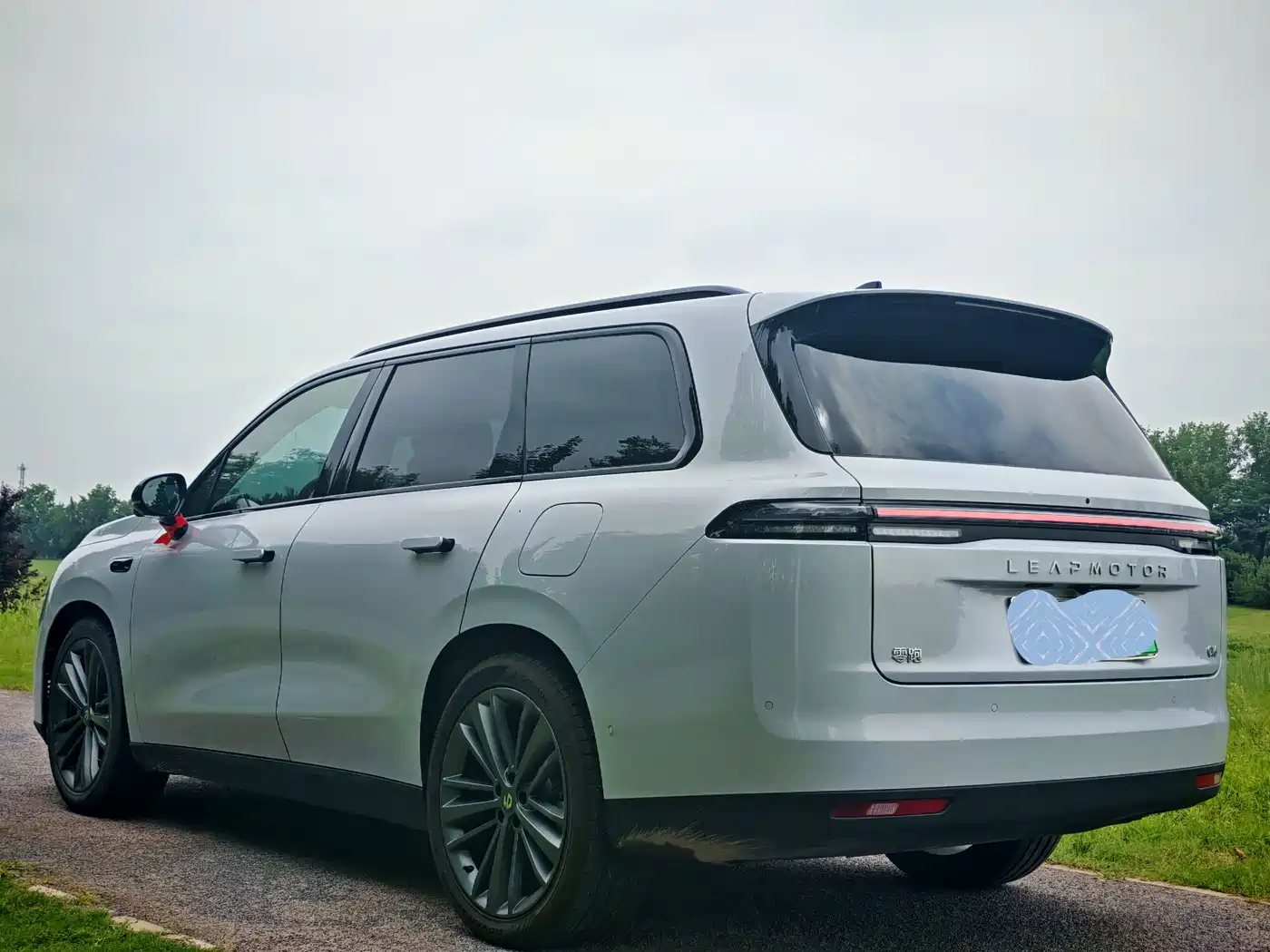 Leapmotor C16 2026 2026 Model Year EREV 280 LiDAR Premium Edition 5-Seater