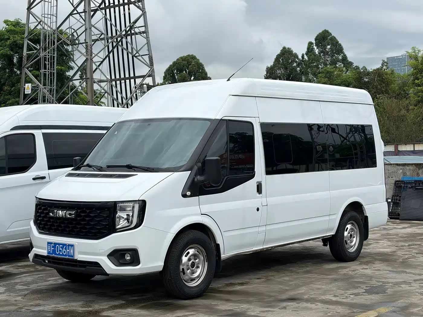 Jiangling JMC Fushun 2023 2023 2.0T Manual Medium Wheelbase Medium Roof Commercial Multi-Purpose Vehicle 6-Seater