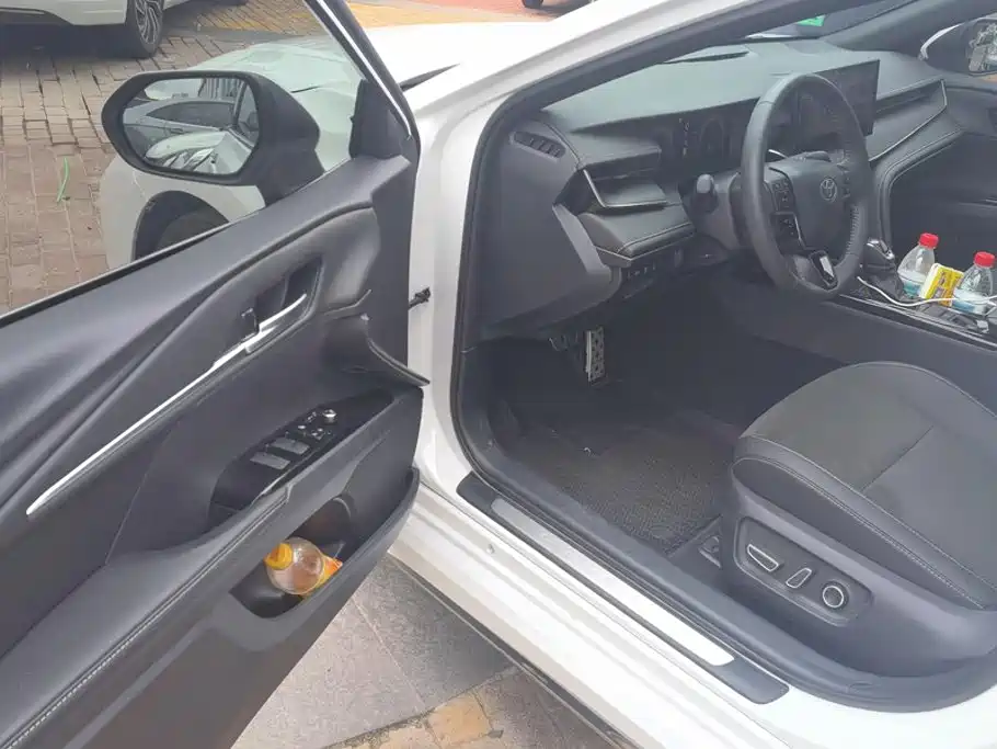 Toyota Camry 2026 2026 Hybrid 2.0HXS Sport Plus Edition
