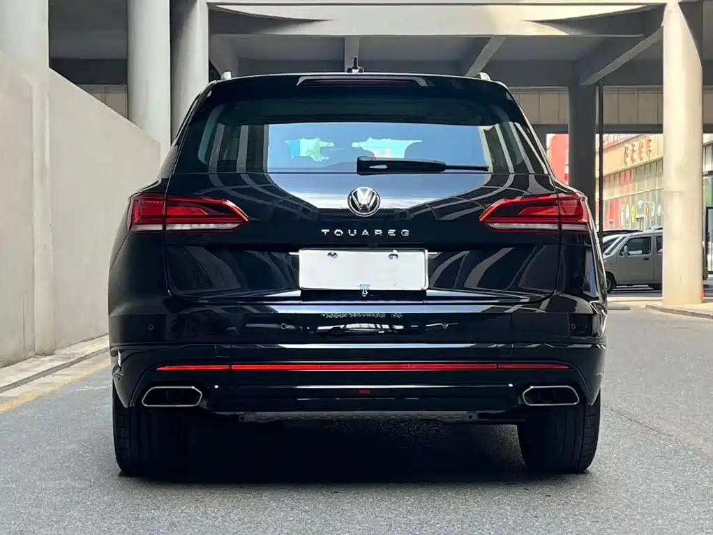Volkswagen Touareg 2022 2021 2.0TSI R-Line