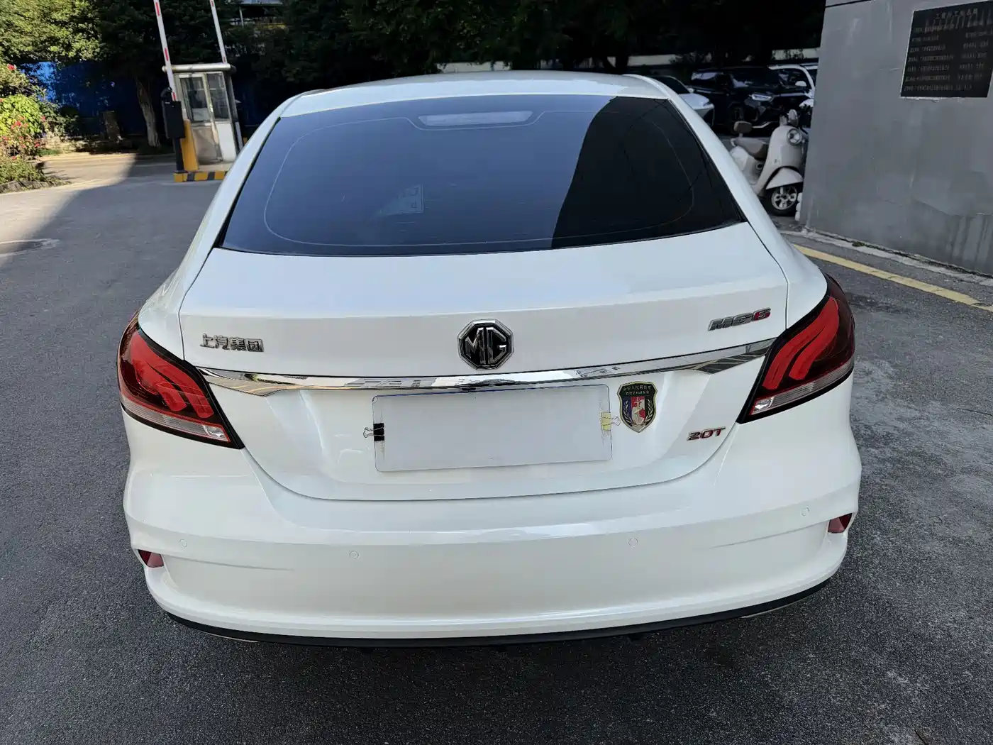 MG MG6 2018 2017 20T Automatic Luxury Smart Connect Version (China V)
