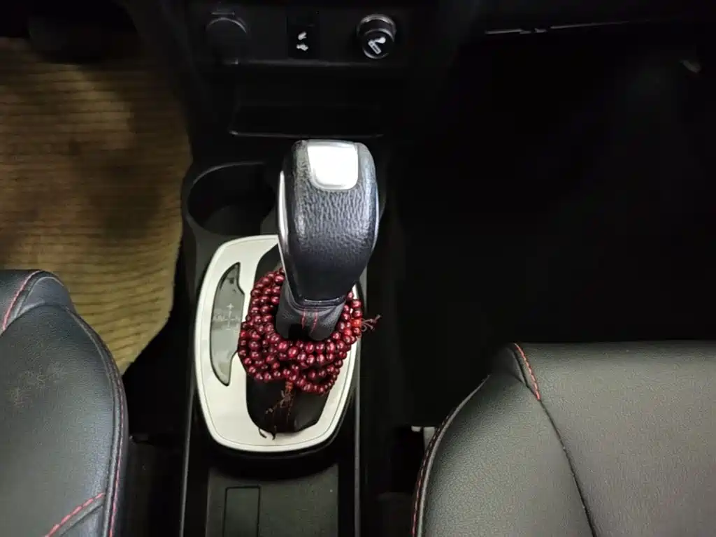 Haval H1 2017 2017 Red Label 1.5L AMT Luxury