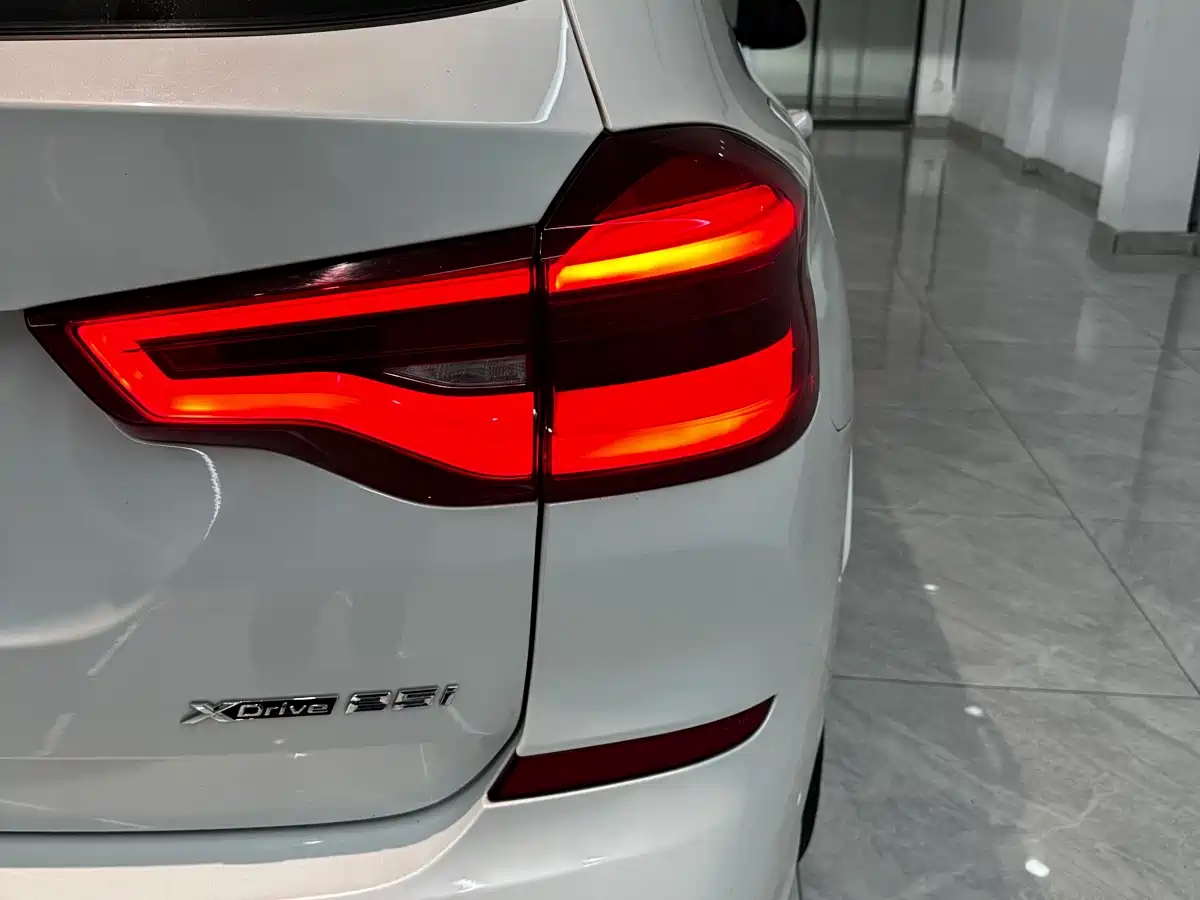BMW X3 2018 xDrive25i M Sport Package China VI фото 16