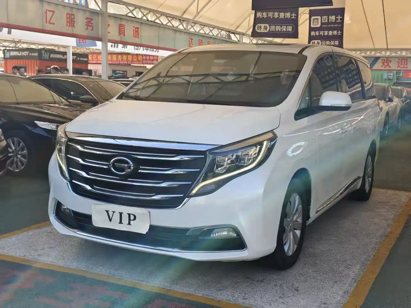 GAC Trumpchi Trumpchi M8 2018 320T Luxury Edition